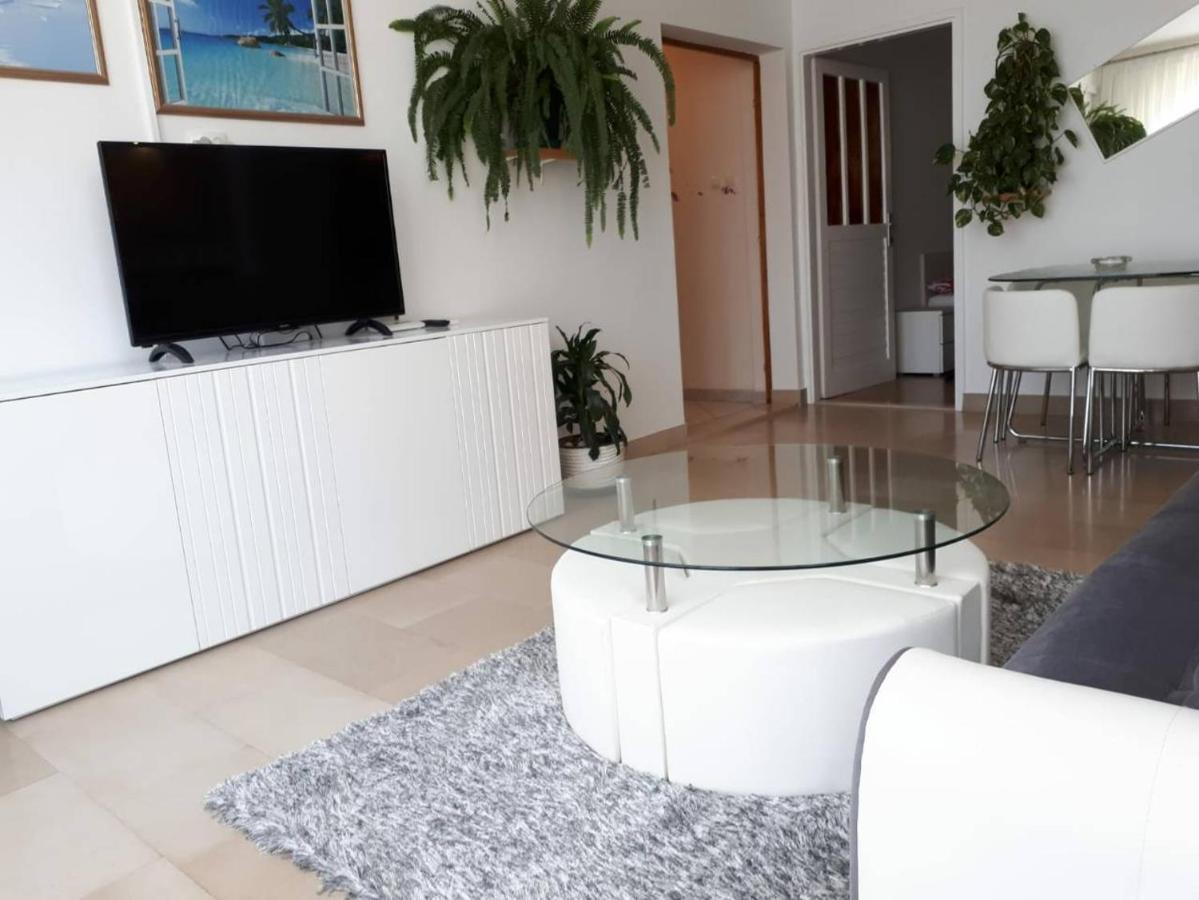 Apartment Eva Макарска Экстерьер фото